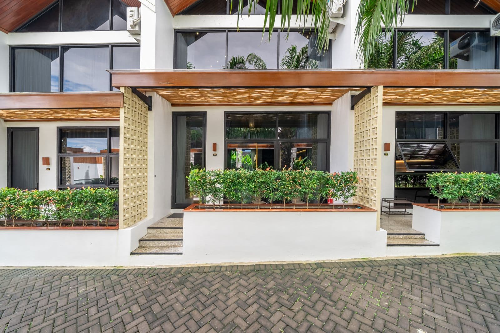 1 Bedroom Loft Townhouse · 88.8 m²