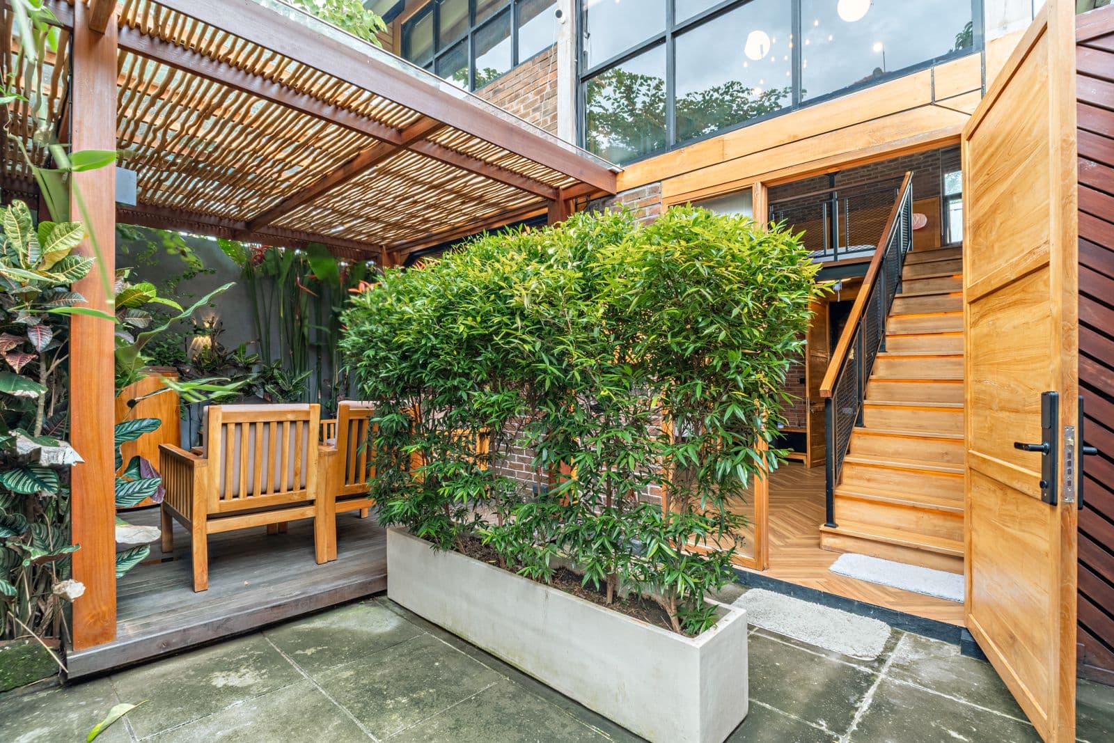 1 Bedroom Villa · 90 m²