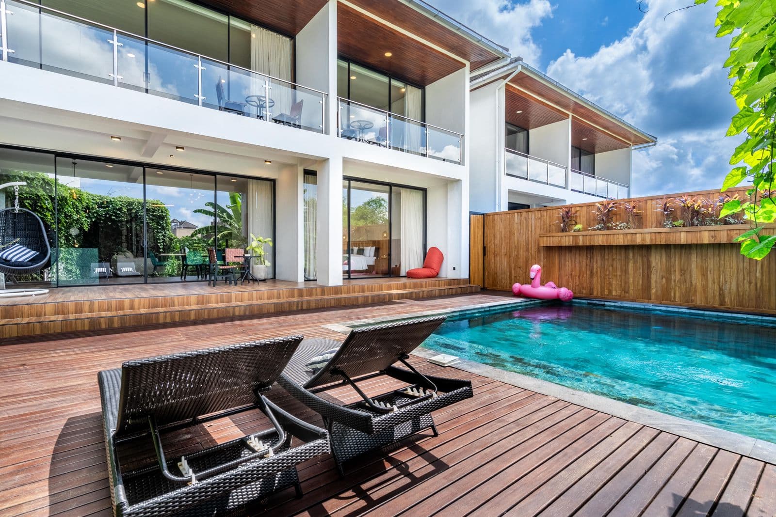 4 Bedroom Villa · 372 m²