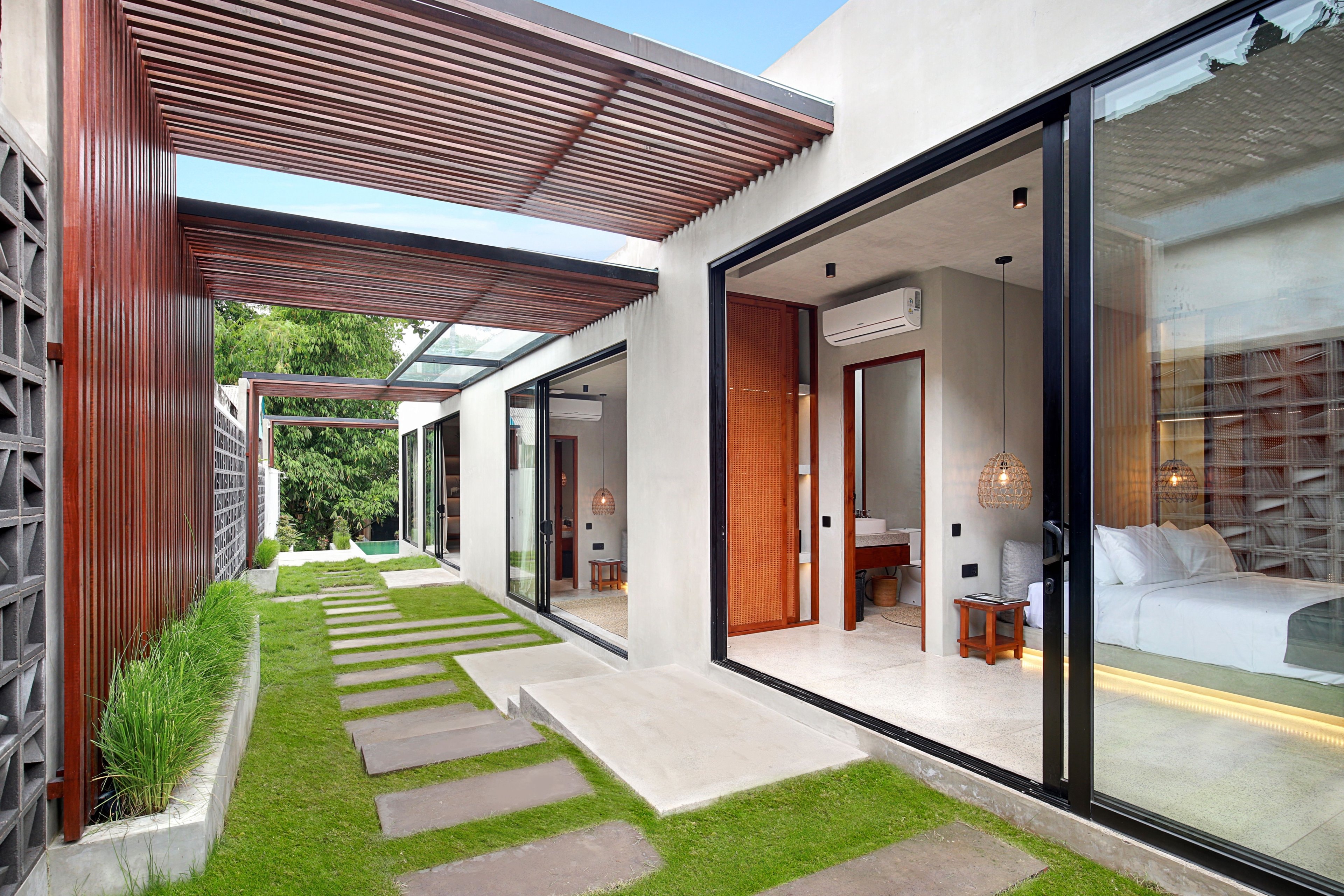 Garden Villa II LOT 2 gallery image 1