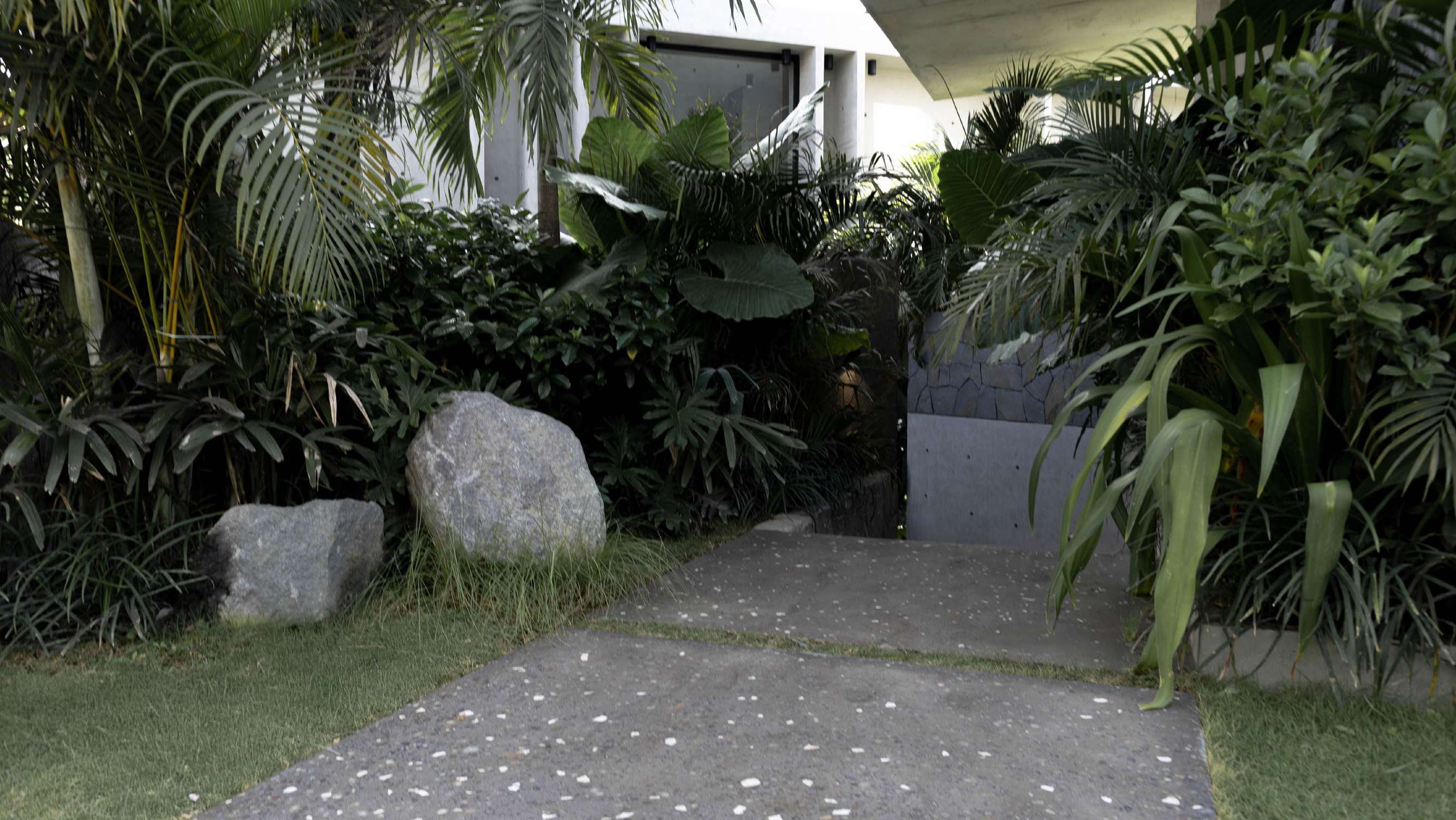 KABAKABA RESORT Villa 2 gallery image 8